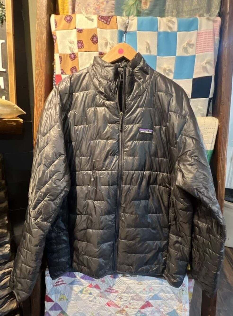 Patagonia Men's Micro Puff Jacket Grey Size Large